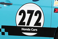 #272 ホンダレーシング N-ONE